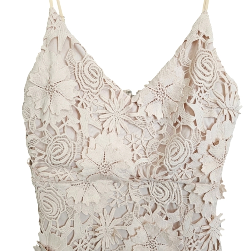 Nwot Lulu's Steal Your Heart Ivory  Crochet Floral Lace Midi Bridal Dress - Picture 9 of 17